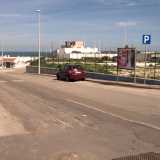 Ritorniamo ancora su via Bari per giungere quasi all�ingresso del centro abitato di Giovinazzo. Giriamo a questo punto a destra su via Cavaliere Vincenzo Antro, strada che ci porta all�ennesimo edificio privo di vita...